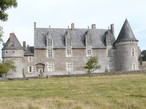 Peintre La Chapelle-Glain