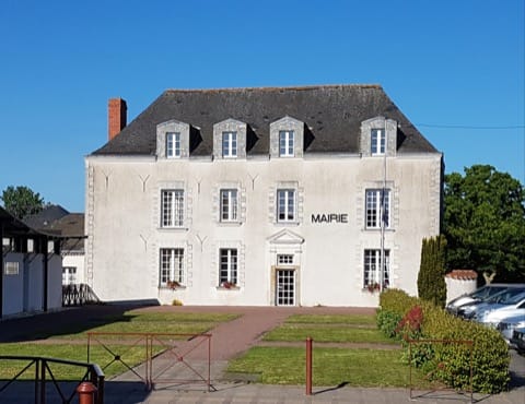 Peintre Montbert